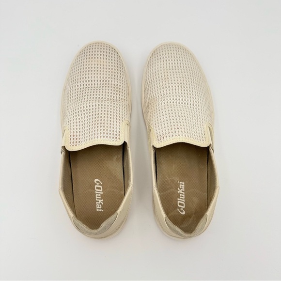 OluKai Lae’ahi Slip Ons men size 10 cream white boat shoes breathable - Picture 5 of 7